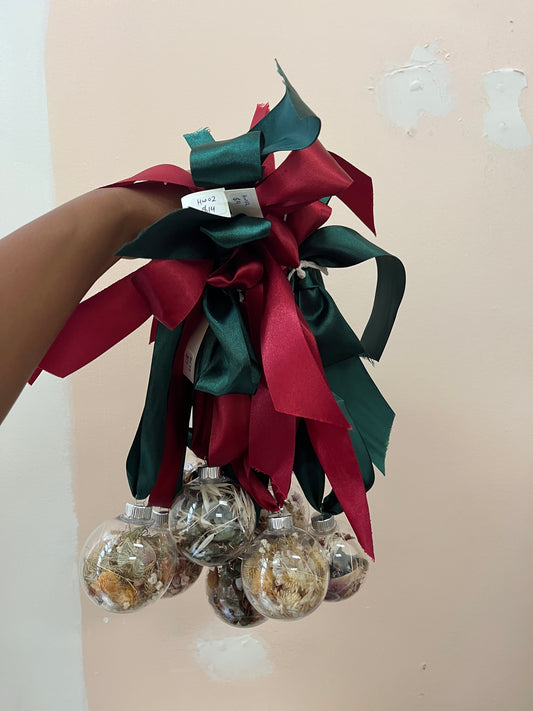 Dried Botanical Ornament