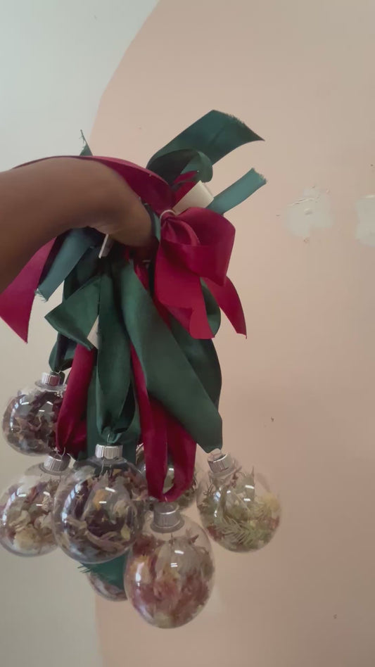 Dried Botanical Ornament